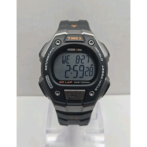 Timex Ironman Classic 30 Lap Watch 41mm Indiglo WR100M New Battery Quartz Mens - Picture 1 of 11